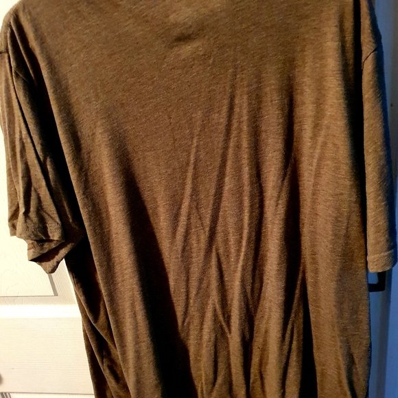Mossyoak T Shirt Mens Size Large. Brown - Picture 2 of 2
